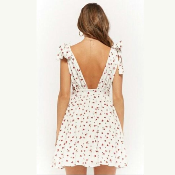 Forever 21 Self-Tie Ditsy Floral Dress - Picture 4 of 12